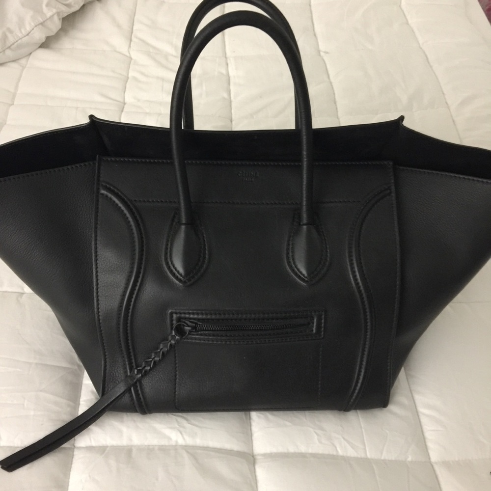 Celine Phantom Handbag Medium